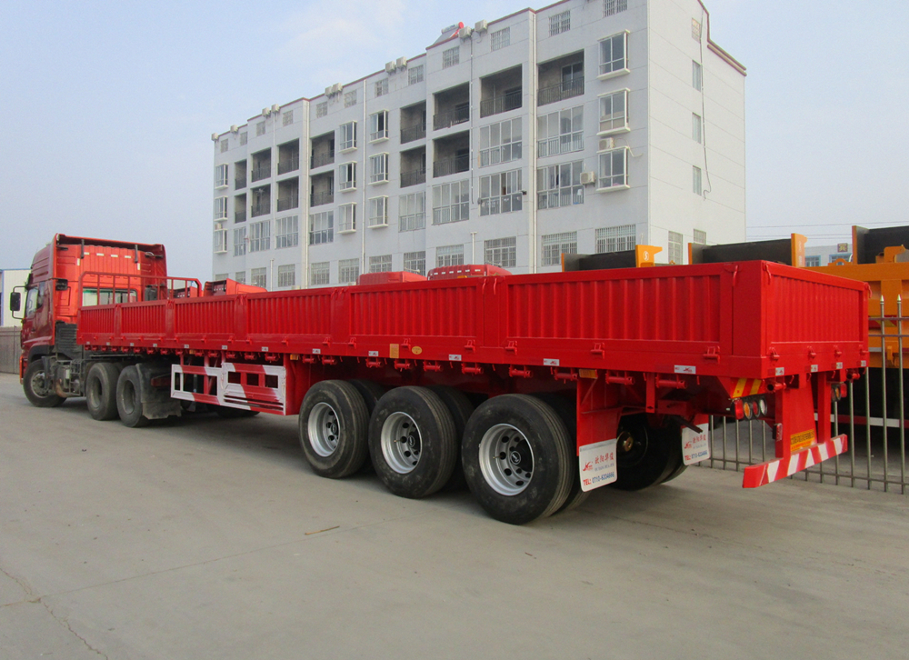 13米輕型欄板半掛車