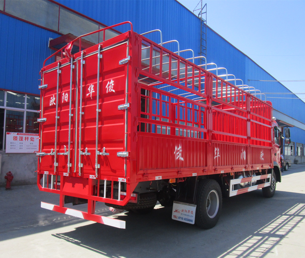 6.8米高欄貨車