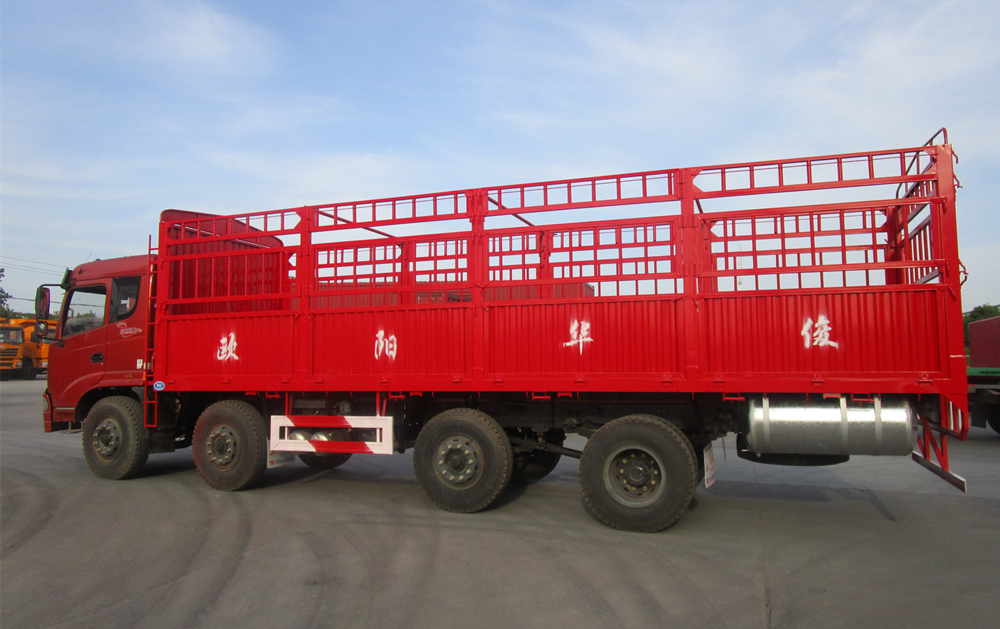 6.8米高欄貨車