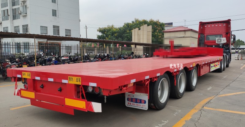 13.75米平板半掛車(chē)